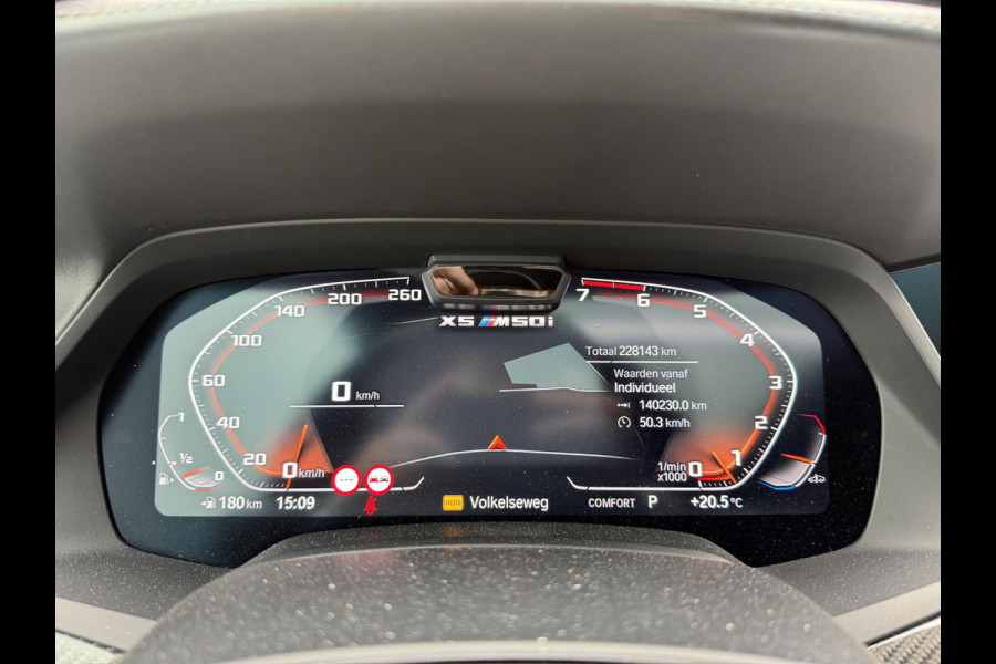 BMW X5 M50i High Executive | Panoramadak | 360* Camera | Sky Lounge | Bowers & Wilkins | Carbon |  Head-Up Display |
