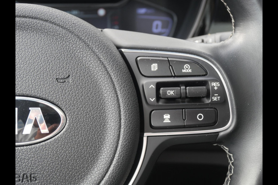 Kia Niro 1.6 GDi Hybrid ExecutiveLine | Cruise | Clima | Camera | Carplay | Navi | Stoelverwarming-ventilatie | Trekhaak |