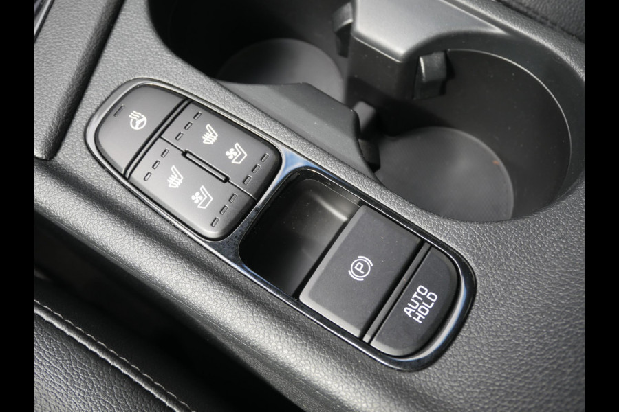 Kia Niro 1.6 GDi Hybrid ExecutiveLine | Cruise | Clima | Camera | Carplay | Navi | Stoelverwarming-ventilatie | Trekhaak |