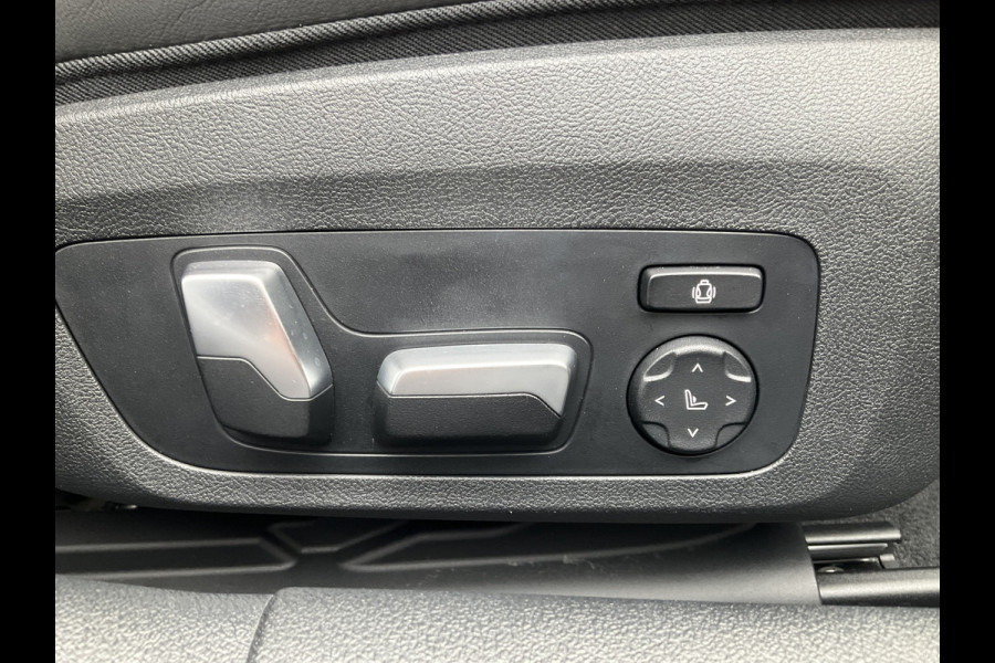 BMW 8 Serie Gran Coupé M8 Competition Keramisch Bowers&Wilkins HUD Carbon SoftClose Leder Voll.Onderhouden!