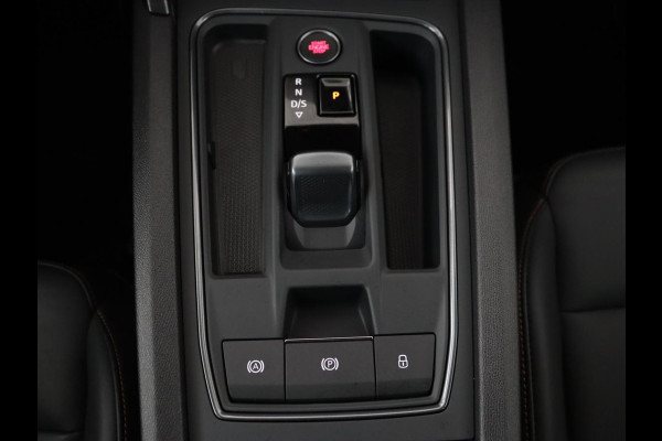 CUPRA Leon 1.4 eHybrid | 245pk | Stoel & stuurverwarming | Carplay | Memory | Sfeerverlichting | Parkeerhulp | Navigatie | Keyless | Full LED | Sportstoelen | Magnetic Tech Matt | PHEV | Plug In