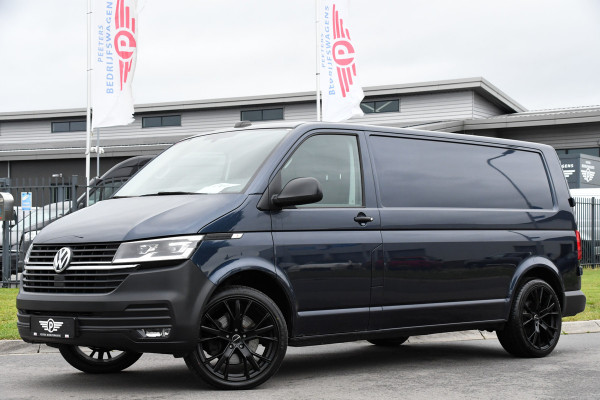 Volkswagen Transporter 2.0 TDI L2H1 PB Edition Cruise, Carplay, LED, 204pk, Automaat, Sensoren, Trekhaak, Multimedia, Stoelverwarming, Uniek!