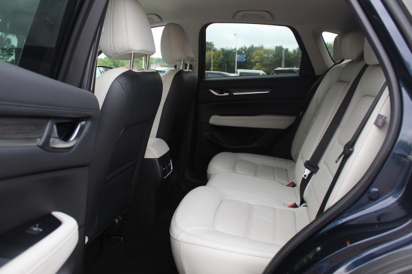 Mazda CX-5 2.0 SkyActiv-G 165 Luxury / Trekhaak / 360Camera / Head-up / Leder / Keyless / 19'' / Navigatie / Bose / Dodehoek / Stuur+Stoelverwarming / Adaptief Cruise Control