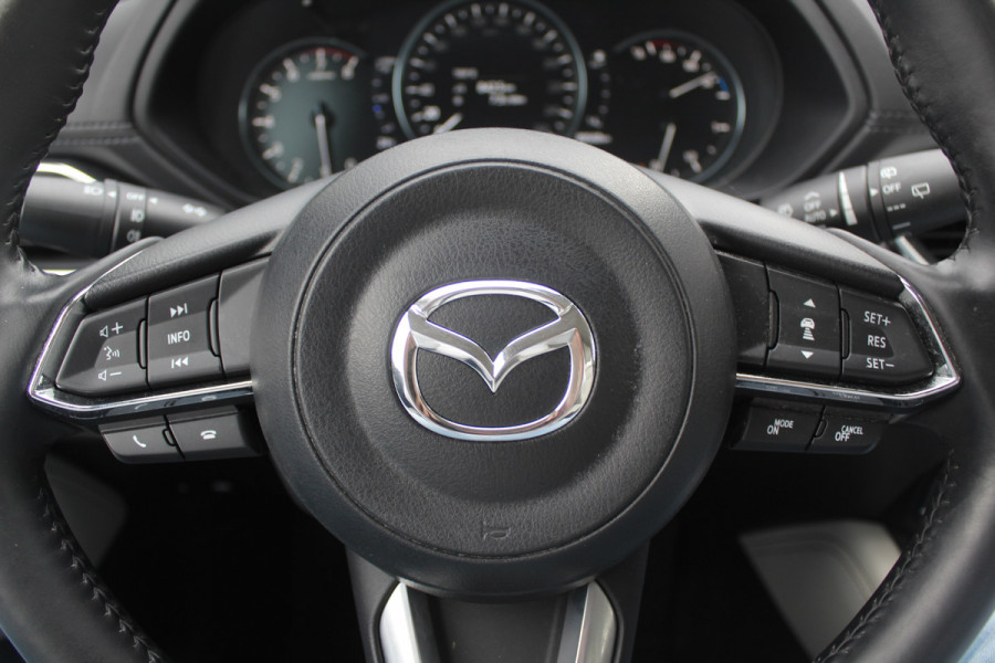 Mazda CX-5 2.0 SkyActiv-G 165 Luxury / Trekhaak / 360Camera / Head-up / Leder / Keyless / 19'' / Navigatie / Bose / Dodehoek / Stuur+Stoelverwarming / Adaptief Cruise Control