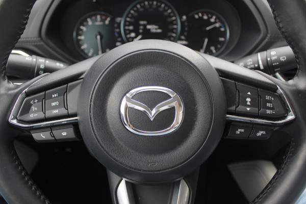 Mazda CX-5 2.0 SkyActiv-G 165 Luxury / Trekhaak / 360Camera / Head-up / Leder / Keyless / 19'' / Navigatie / Bose / Dodehoek / Stuur+Stoelverwarming / Adaptief Cruise Control