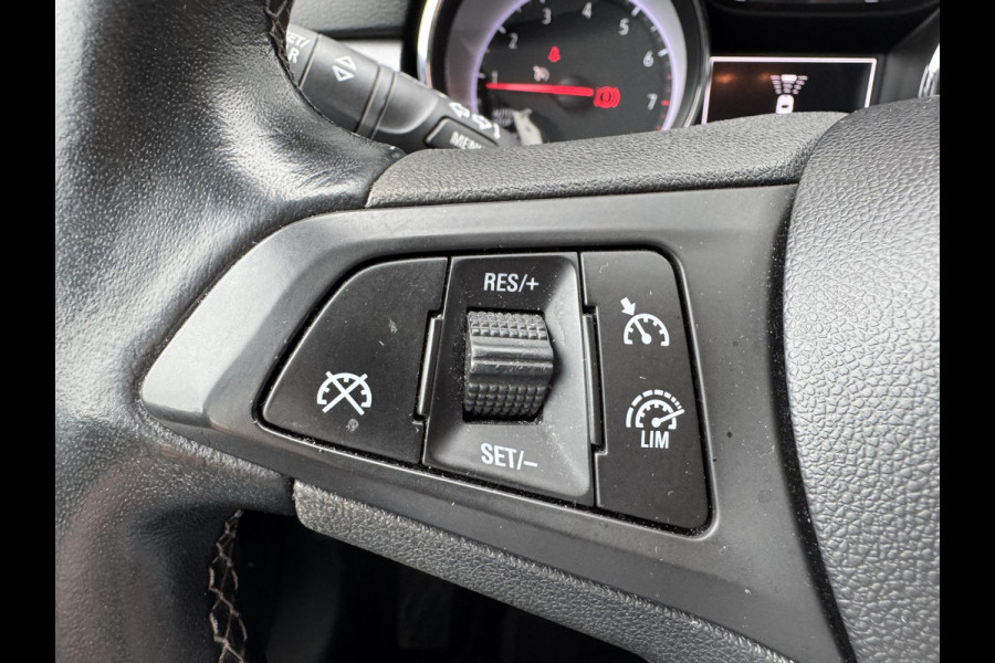 Opel Astra 1.0 Online Edition | Navigatie | Camera | Climate Control | Parkeersensoren |