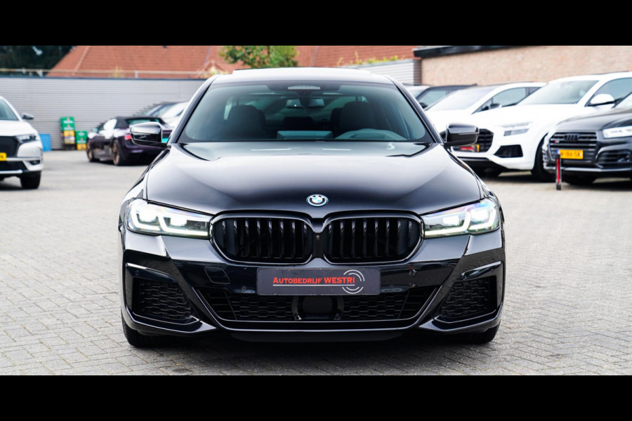 BMW 5 Serie 545e xDrive Business Edition Plus | Massage | Bowers & Wilkins | Schuifdak | LASER LED | BMW Driving Assisted | HuD |