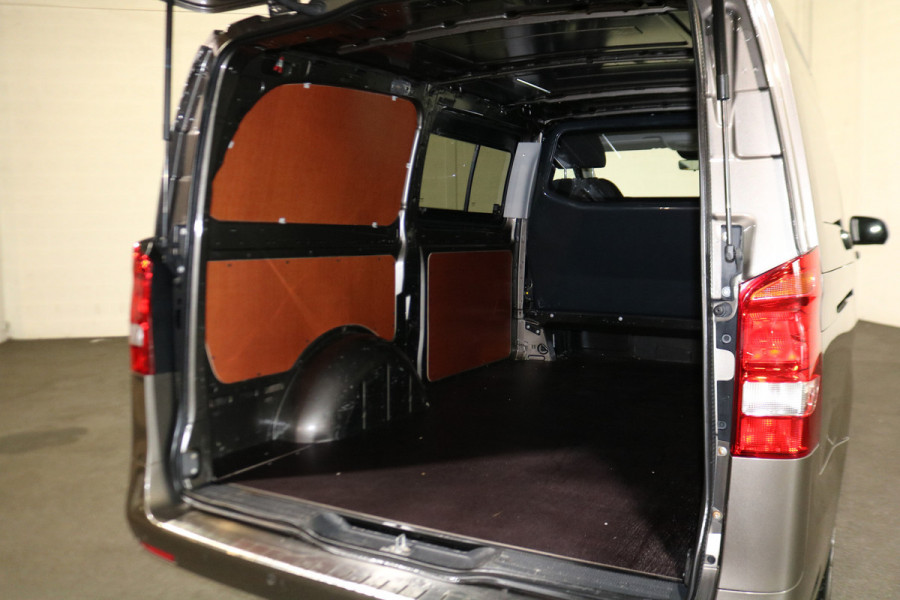 Mercedes-Benz Vito 114 CDI Lang Automaat Airco Navigatie Glaslook