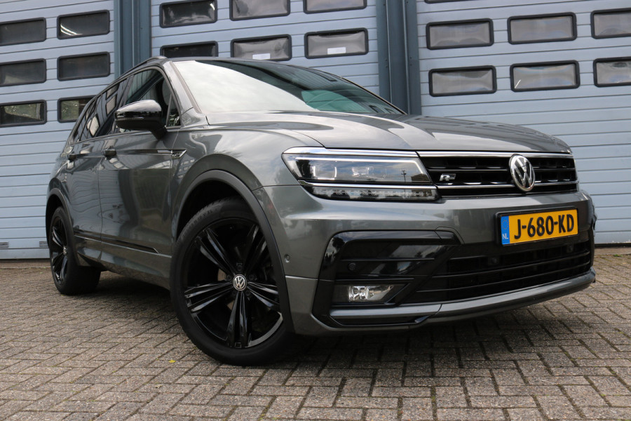 Volkswagen Tiguan 1.5 TSI ACT Highl Business R Black style Xenon Led Navi Camera T-haak Bj:2020