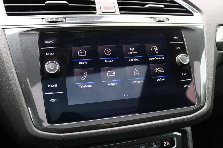 Volkswagen Tiguan 1.5 TSI ACT Highl Business R Black style Xenon Led Navi Camera T-haak Bj:2020