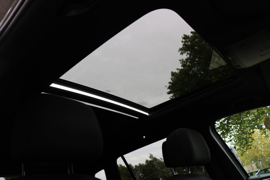 Volkswagen Tiguan 1.5 TSI ACT Highl Business R Black style Xenon Led Navi Camera T-haak Bj:2020