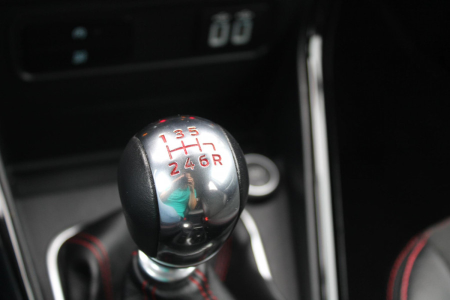 Ford EcoSport 1.0 EcoBoost ST-Line | Winter Pack | Bang&Olufsen | Camera