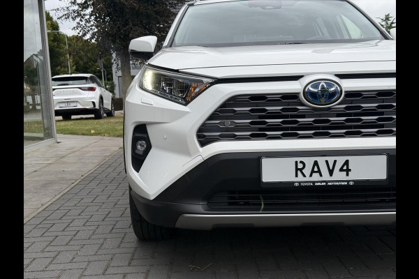 Toyota RAV4 Hybrid 220 Dynamic Plus | 18inch, Groot scherm, Dodehoekherkenning, Parkeersensoren, Stoelverwarming, Nieuwe multimedia
