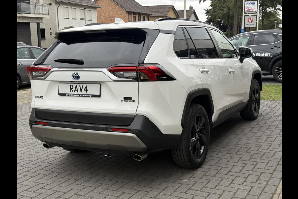 Toyota RAV4 Hybrid 220 Dynamic Plus | 18inch, Groot scherm, Dodehoekherkenning, Parkeersensoren, Stoelverwarming, Nieuwe multimedia
