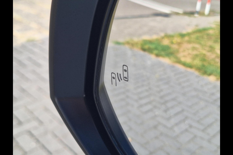Toyota RAV4 Hybrid 220 Dynamic Plus | 18inch, Groot scherm, Dodehoekherkenning, Parkeersensoren, Stoelverwarming, Nieuwe multimedia
