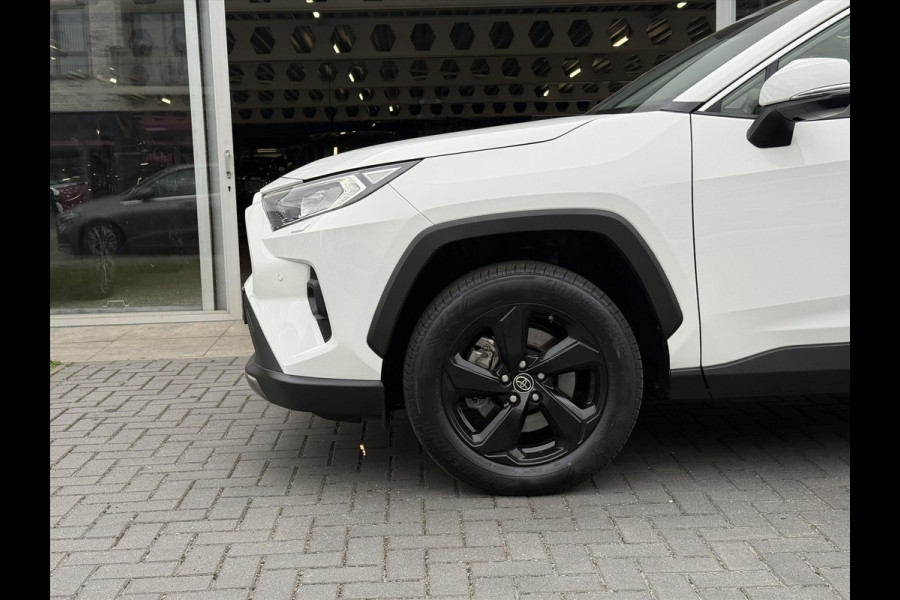 Toyota RAV4 Hybrid 220 Dynamic Plus | 18inch, Groot scherm, Dodehoekherkenning, Parkeersensoren, Stoelverwarming, Nieuwe multimedia