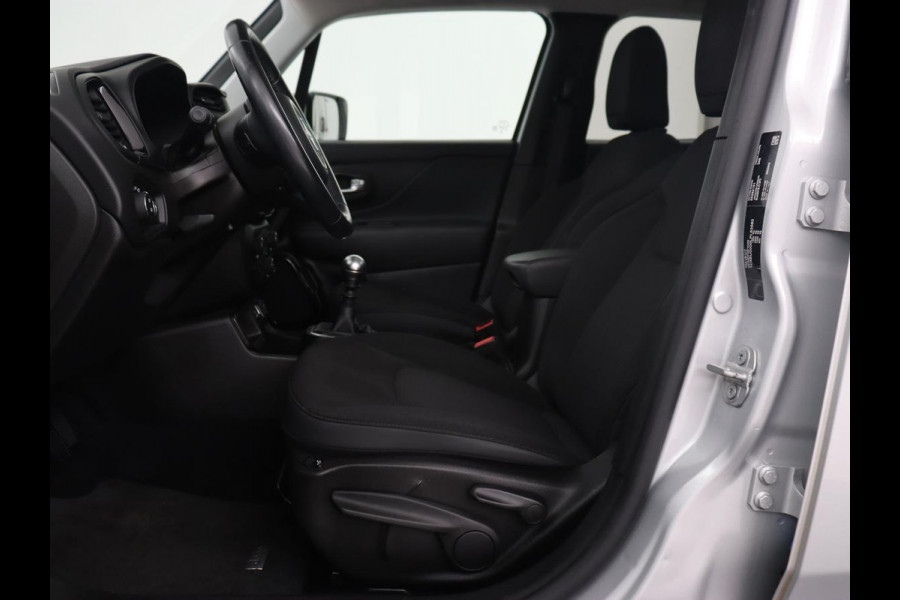 Jeep Renegade 1.0T Limited | Panoramadak | Carplay | Climate control | Parkeerhulp | Cruise control | Keyless
