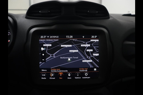 Jeep Renegade 1.0T Limited | Panoramadak | Carplay | Climate control | Parkeerhulp | Cruise control | Keyless