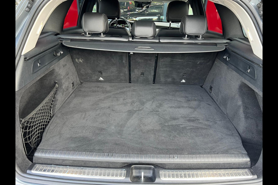 Mercedes-Benz GLC 300e 4MATIC Business Solution AMG