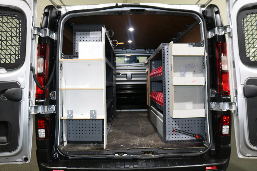 Opel Vivaro 1.6 CDTI 120pk L2 H1 Airco Imperiaal Inrichting