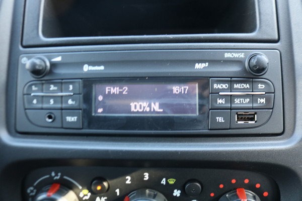 Opel Vivaro 1.6 CDTI 120pk L2 H1 Airco Imperiaal Inrichting