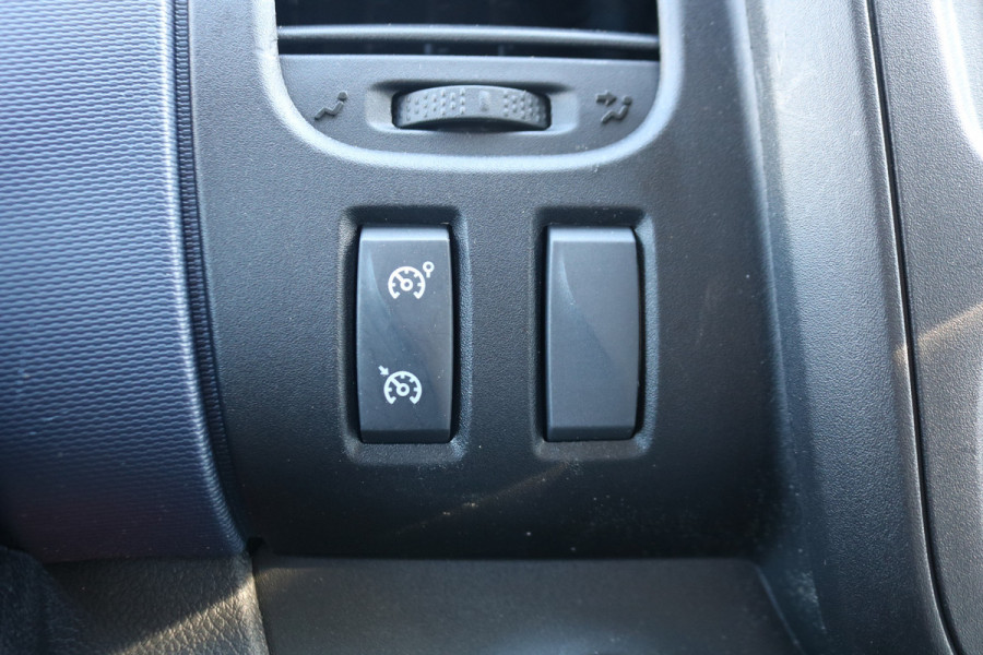 Opel Vivaro 1.6 CDTI 120pk L2 H1 Airco Imperiaal Inrichting