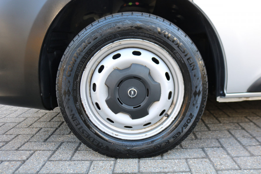 Opel Vivaro 1.6 CDTI 120pk L2 H1 Airco Imperiaal Inrichting