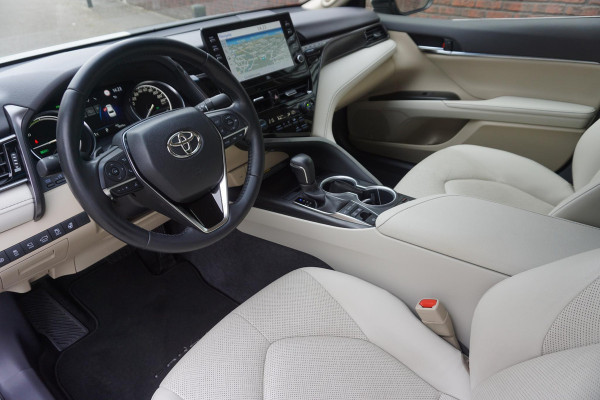 Toyota Camry 2.5 Hybrid Premium|100% Dealeronderhouden|1e Eig.| Geen import.