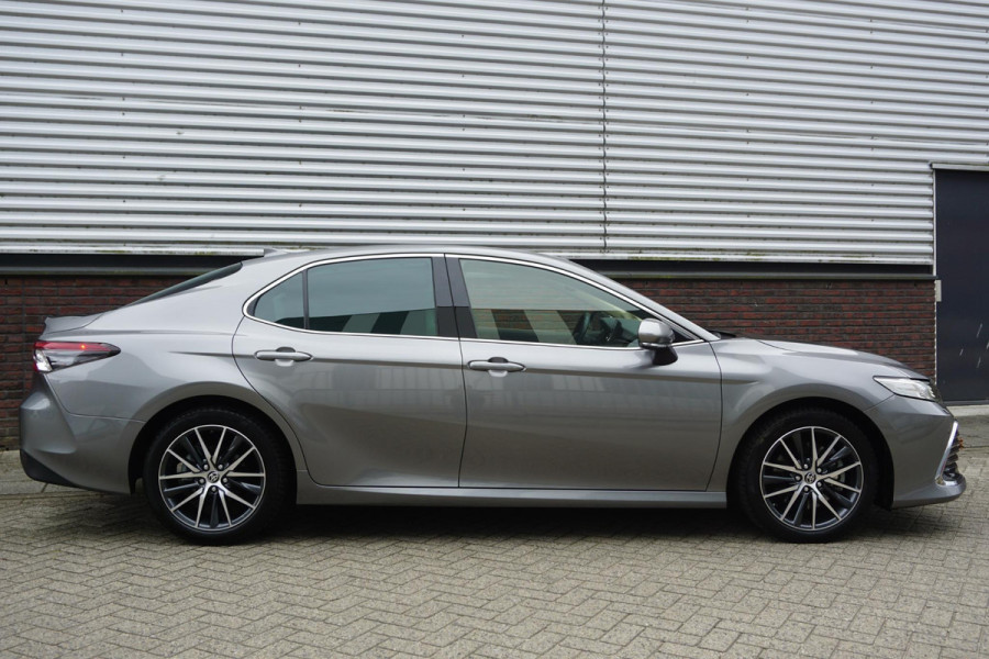 Toyota Camry 2.5 Hybrid Premium|100% Dealeronderhouden|1e Eig.| Geen import.