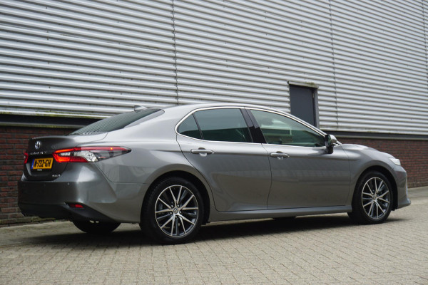 Toyota Camry 2.5 Hybrid Premium|100% Dealeronderhouden|1e Eig.| Geen import.