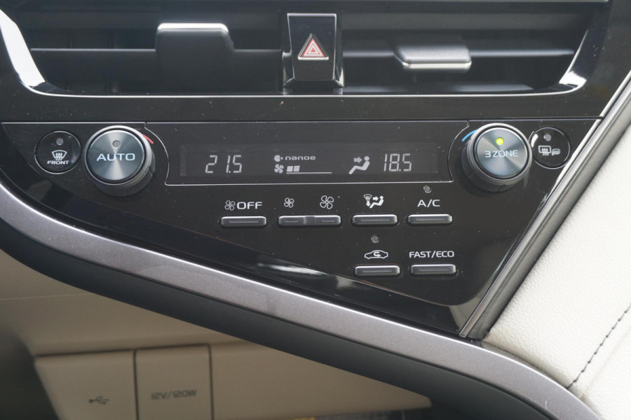 Toyota Camry 2.5 Hybrid Premium|100% Dealeronderhouden|1e Eig.| Geen import.