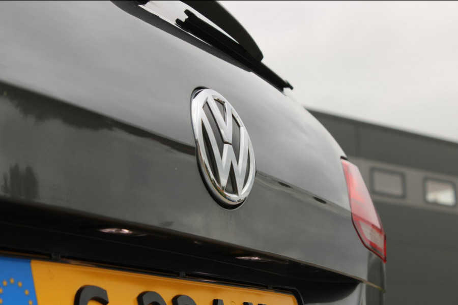 Volkswagen GOLF Variant 1.5 TSI Highline Business R