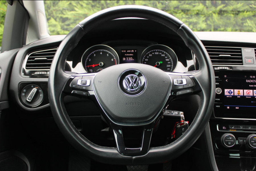 Volkswagen GOLF Variant 1.5 TSI Highline Business R