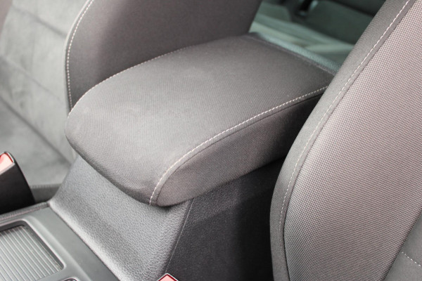 Volkswagen GOLF Variant 1.5 TSI Highline Business R