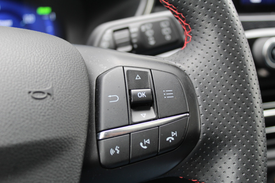 Ford Kuga 2.5 PHEV ST-Line X | Panoramadak | Trekhaak | BLIS | B&O | Head-up