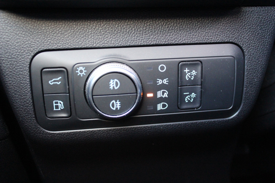 Ford Kuga 2.5 PHEV ST-Line X | Panoramadak | Trekhaak | BLIS | B&O | Head-up