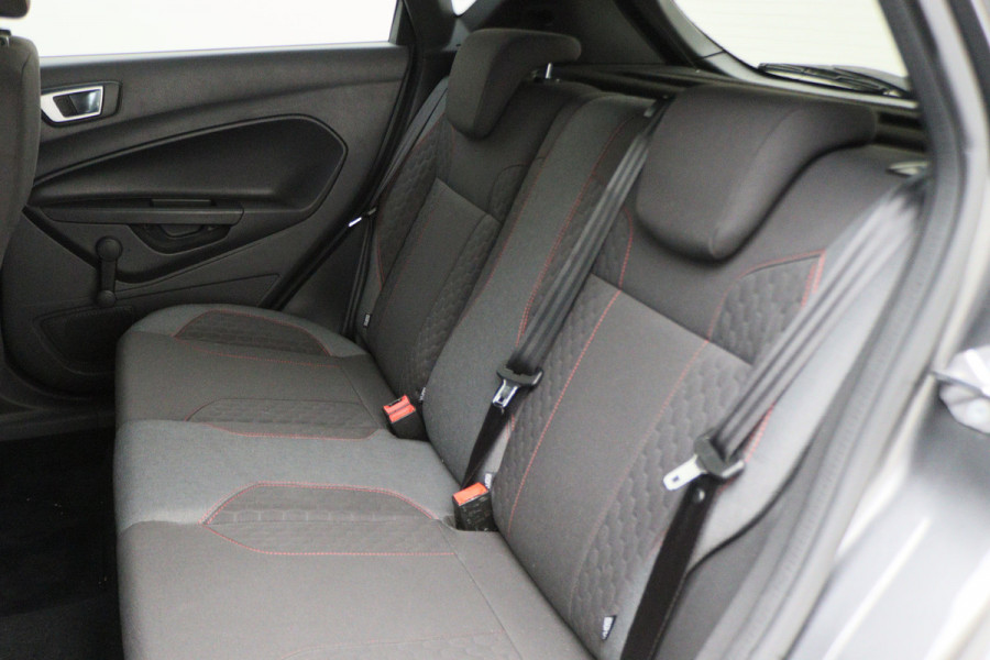 Ford Fiesta 1.0 EcoBoost ST Line Navigatie, Climate, Cruise, Bluetooth, PDC, 17"