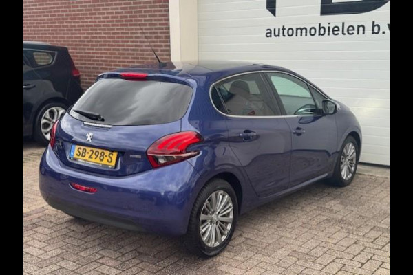 Peugeot 208 1.2 Automaat GT-line - Panorama dak -Camera -LED