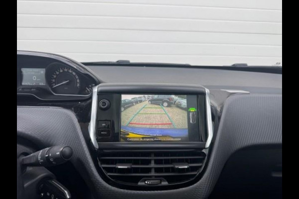 Peugeot 208 1.2 Automaat GT-line - Panorama dak -Camera -LED