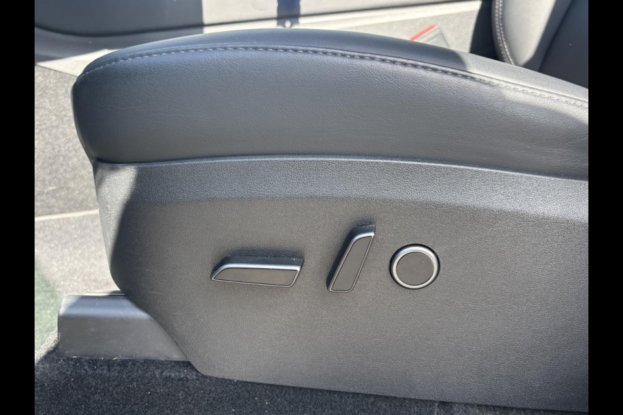Tesla Model Y Performance AWD 75 kWh TREKHAAK | RIJKLAARPRIJS INCL. TESLA GARANTIE t/m 03-2027/80.000km accu en aandrijflijn t/m 03-2031/192.000km