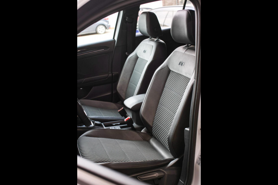 Volkswagen T-Roc 2.0 TSI 4Motion 3X R-Line *Pano*Camera*Keyless*Led*