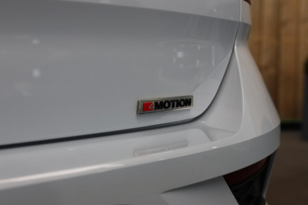 Volkswagen T-Roc 2.0 TSI 4Motion 3X R-Line *Pano*Camera*Keyless*Led*