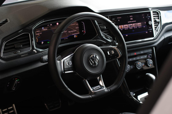 Volkswagen T-Roc 2.0 TSI 4Motion 3X R-Line *Pano*Camera*Keyless*Led*