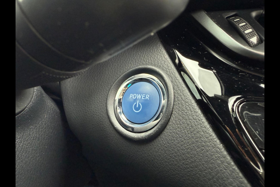 Toyota C-HR 1.8 Hybrid DYNAMIC, CarPlay, Full LED, Camera