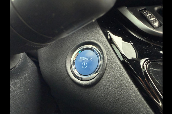 Toyota C-HR 1.8 Hybrid DYNAMIC, CarPlay, Full LED, Camera