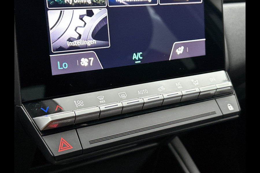 Renault Captur mild hybrid 160PK techno / CAMERA / NAVI GROOT / ADAPTIVE CRUISE