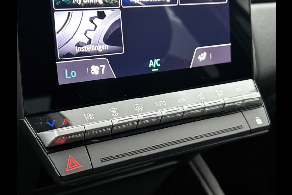 Renault Captur mild hybrid 160PK techno / CAMERA / NAVI GROOT / ADAPTIVE CRUISE