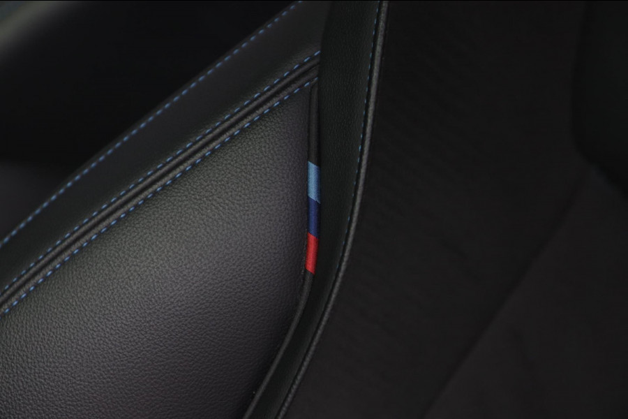 BMW 3-serie M340d xDrive / LIVE COCKPIT / CARPLAY / TREKHAAK / DEALERONDERHOUDEN! BMW 3-serie M340d xDrive / LIVE COCKPIT / CARPLAY / TREKHAAK / DEALERONDERHOUDEN!