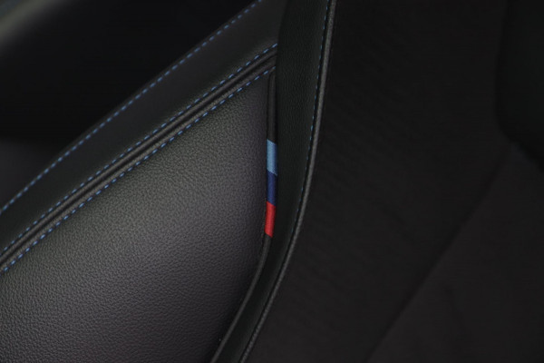 BMW 3-serie M340d xDrive / LIVE COCKPIT / CARPLAY / TREKHAAK / DEALERONDERHOUDEN! BMW 3-serie M340d xDrive / LIVE COCKPIT / CARPLAY / TREKHAAK / DEALERONDERHOUDEN!