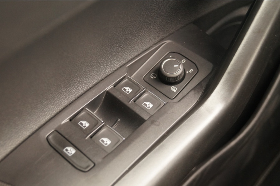 Volkswagen Taigo 1.0 TSI 110pk R-Line Business -LED-ECC-NAVI-